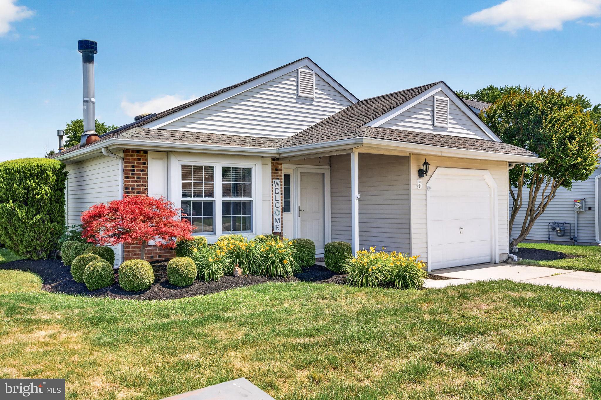 5 Eddystone Way Mount Laurel, NJ 08054 - Photo 1 of 39