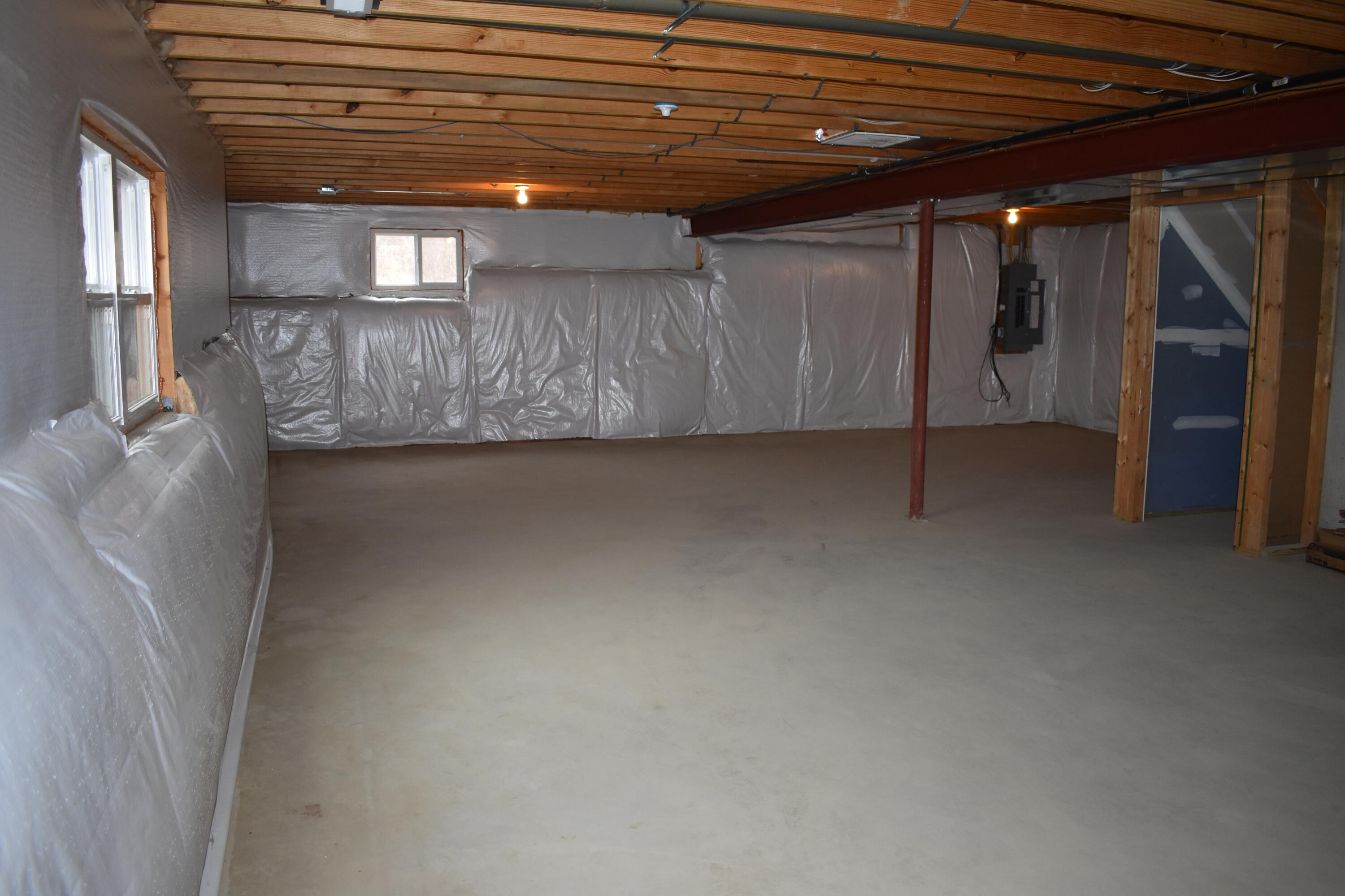 792 Cirque Drive Crown Point, IN 46307 - Photo 10 of 13 a view of an empty room