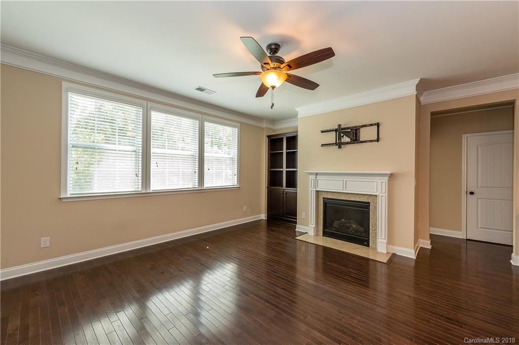 913 Solandra Way Tega Cay, SC 29708 - Photo 12 of 35