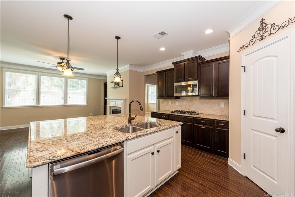 913 Solandra Way Tega Cay, SC 29708 - Photo 18 of 35
