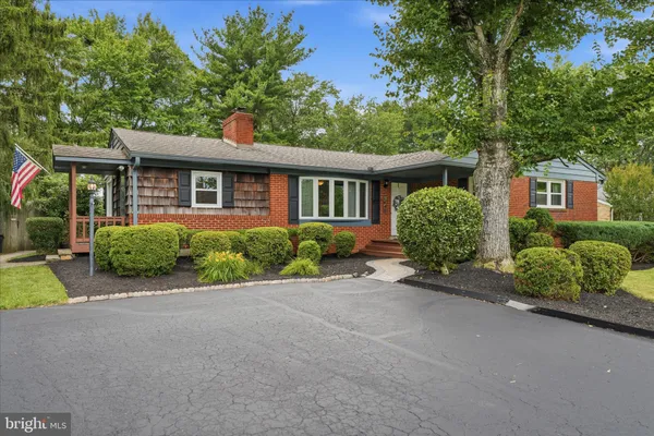 $669,900 | 6442 Amherst Avenue, Columbia, MD 21046
