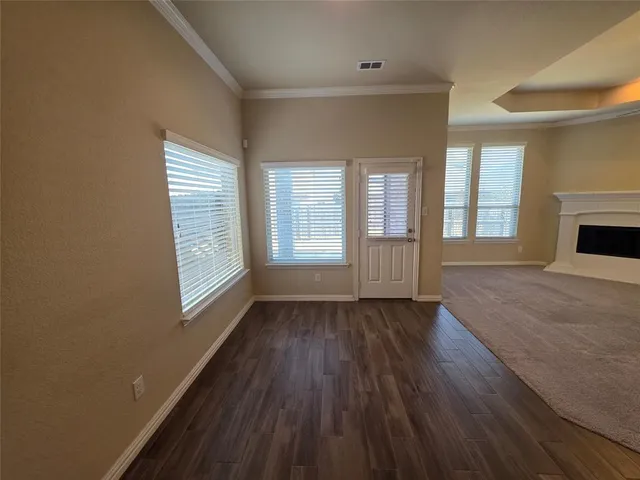 $2,800 | 2021 Milano Lane, Lewisville, TX 75077