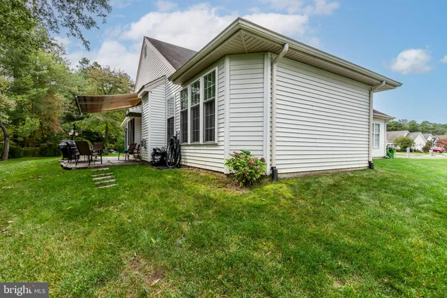 $460,000 | 5 Dutchess Court, Southampton, NJ 08088