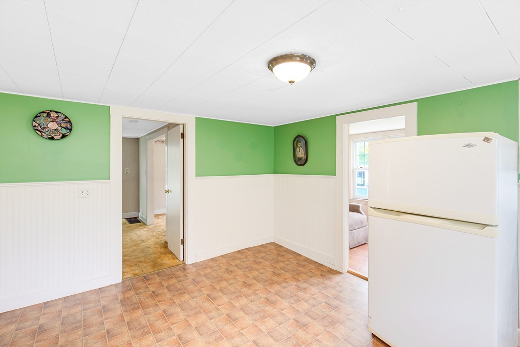 19 Ocean Avenue Rowley, MA 01969 - Photo 6 of 32