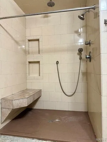 $550,000 | 12397 Apache Drive, New London, MO 63459