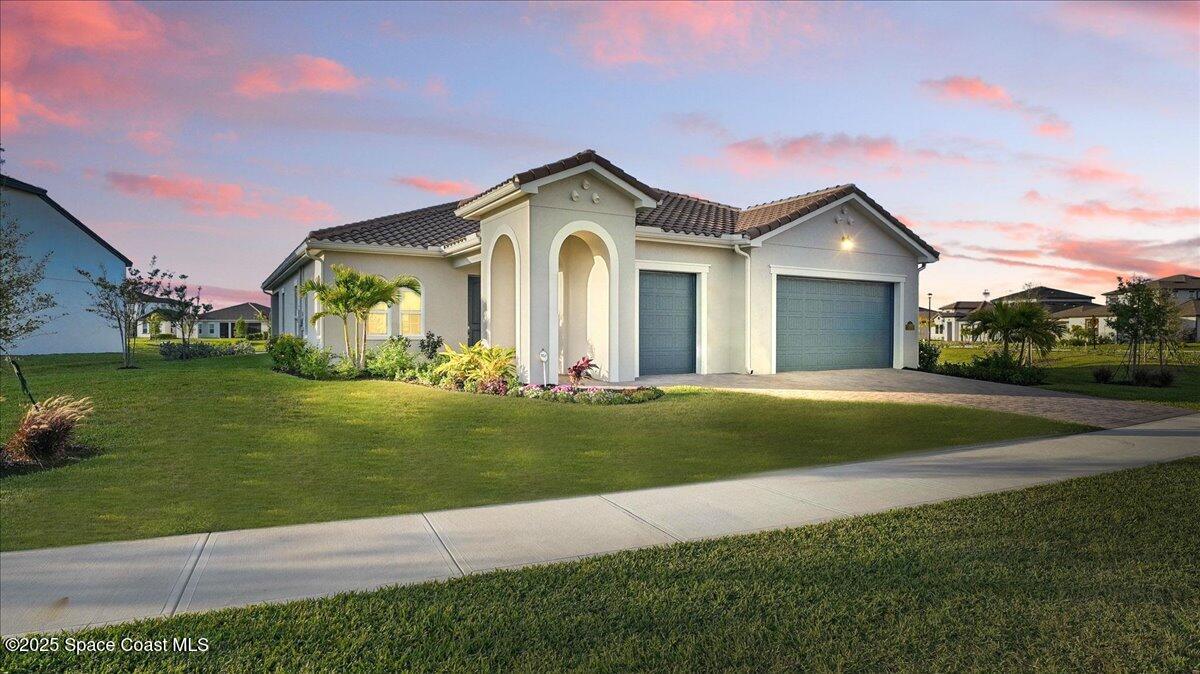 8348 Gullen Drive Melbourne, FL 32940 - Photo 2 of 58 01-Twilight