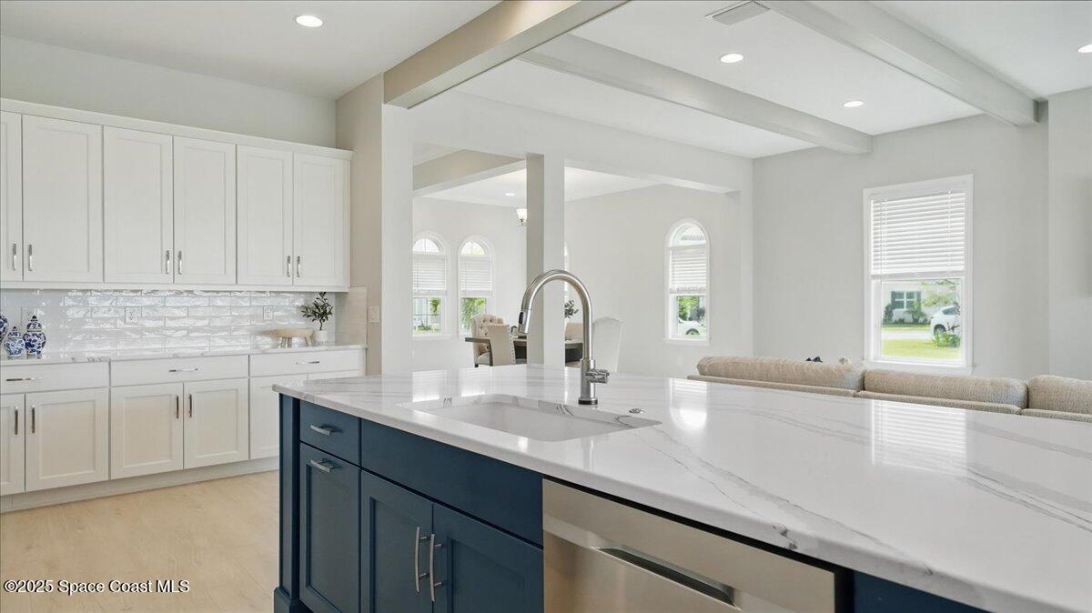 8348 Gullen Drive Melbourne, FL 32940 - Photo 22 of 58 27-Kitchen