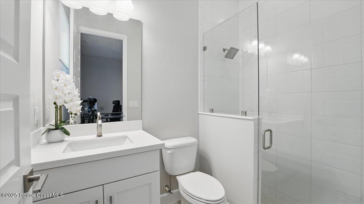 8348 Gullen Drive Melbourne, FL 32940 - Photo 34 of 58 40-Bathroom 2