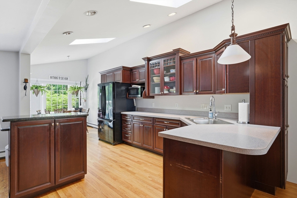 100 South Main Street Middleboro, MA 02346 - Photo 29 of 41