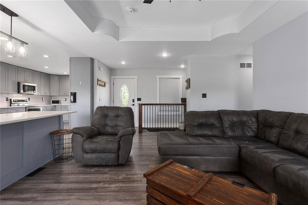 439 Northwest 1711th Road Kingsville, MO 64061 - Photo 8 of 46
