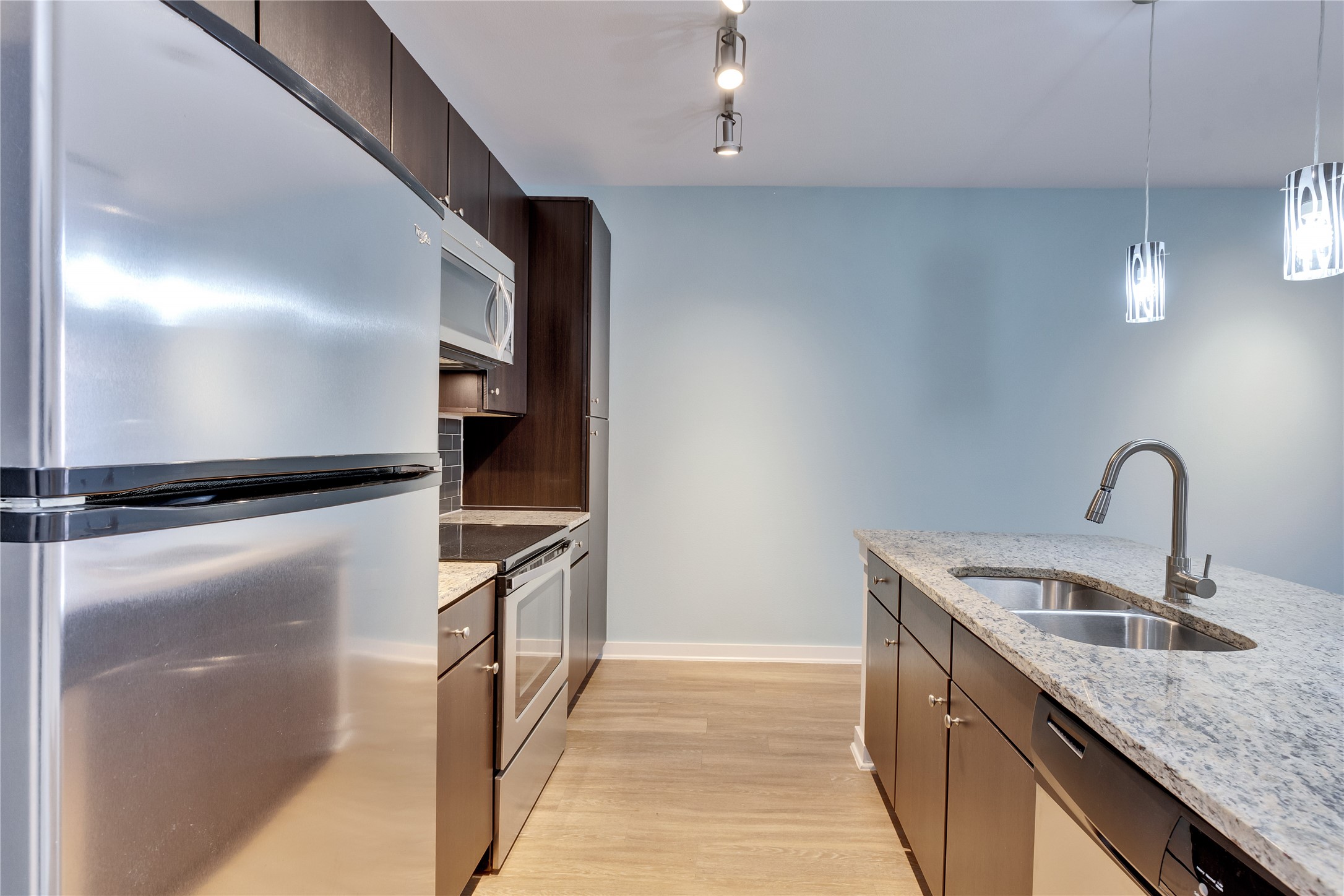 1900 Barton Springs Road, Unit 3039 Austin, TX 78704 - Photo 5 of 27 Gallery Image 5