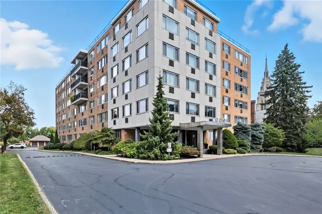 $196,900 | 1000 East Avenue, Unit UN606, Rochester, NY 14607