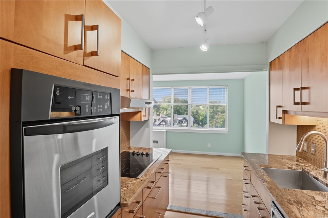 1000 East Avenue, Unit UN606 Rochester, NY 14607 - Photo 11 of 23