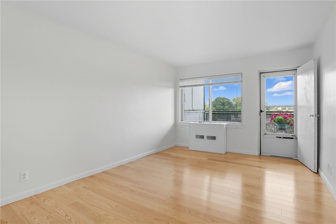 1000 East Avenue, Unit UN606 Rochester, NY 14607 - Photo 13 of 23 * Primary bedroom - spacious dual closets with l