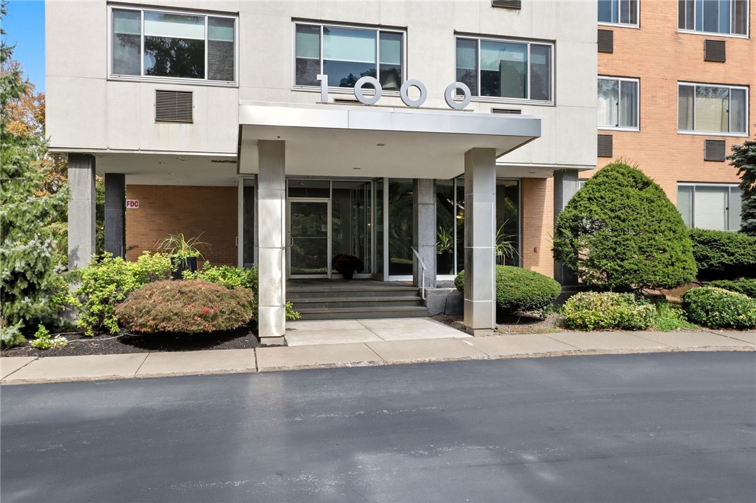 1000 East Avenue, Unit UN606 Rochester, NY 14607 - Photo 2 of 23 * Main Entrance *