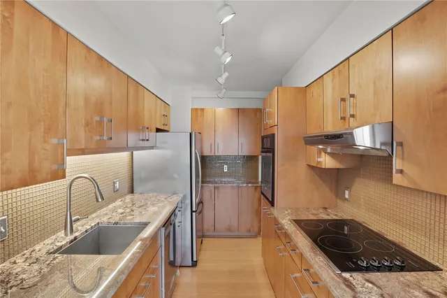 $196,900 | 1000 East Avenue, Unit UN606, Rochester, NY 14607