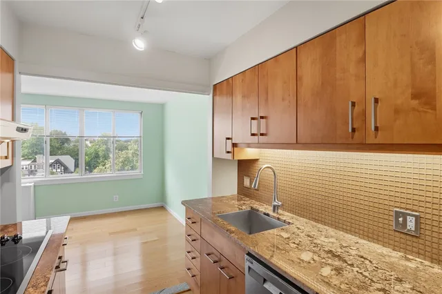 $196,900 | 1000 East Avenue, Unit UN606, Rochester, NY 14607