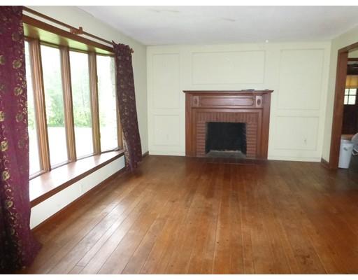 511 Somers Road East Longmeadow, MA 01028 - Photo 6 of 14 Gallery Image 6