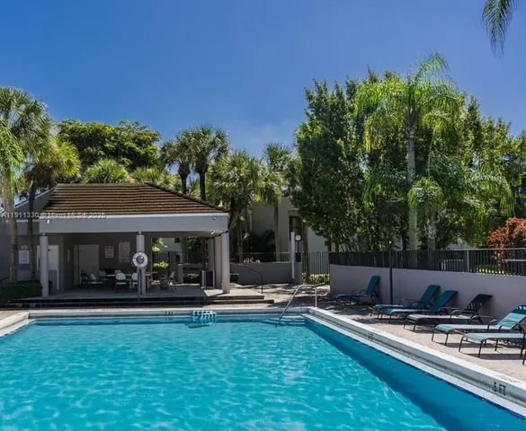 a view of a tennis court