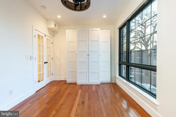 $3,950 | 412 Sepviva Street, Philadelphia, PA 19125