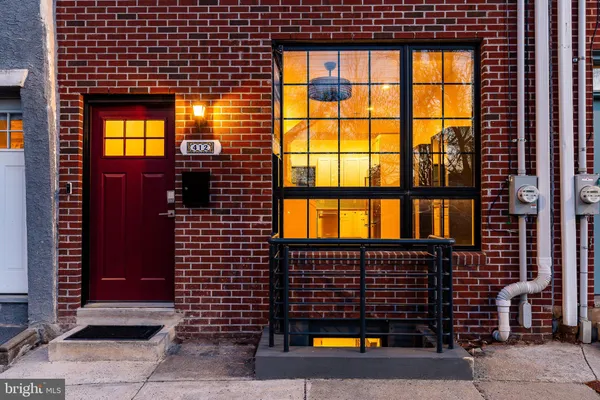 $3,950 | 412 Sepviva Street, Philadelphia, PA 19125
