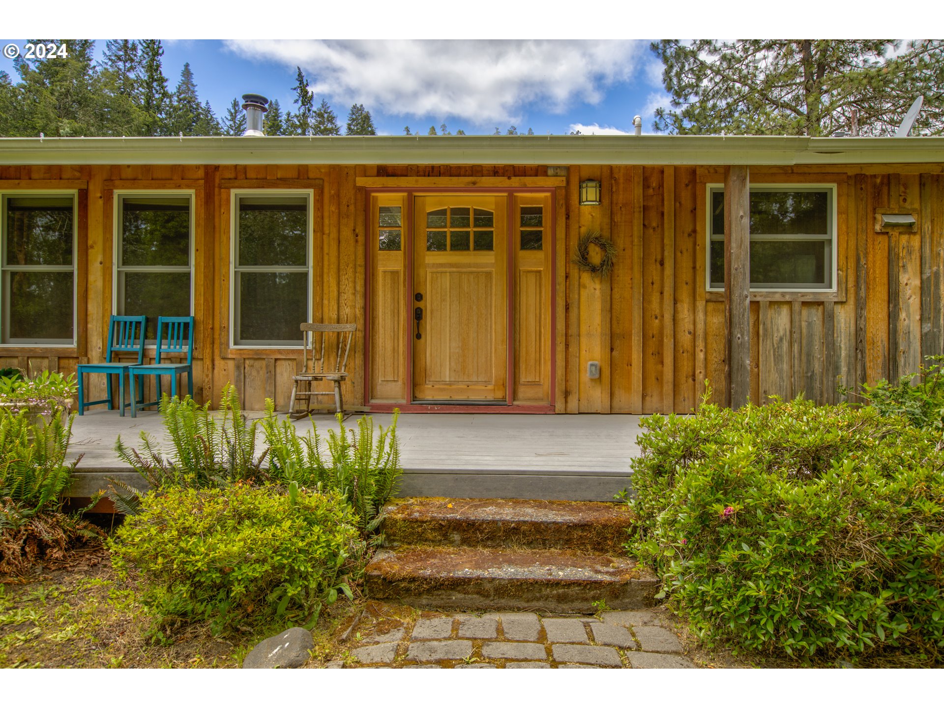 7283 South Myrtle Road Myrtle Creek, OR 97457 - Photo 3 of 48 Gallery Image 3