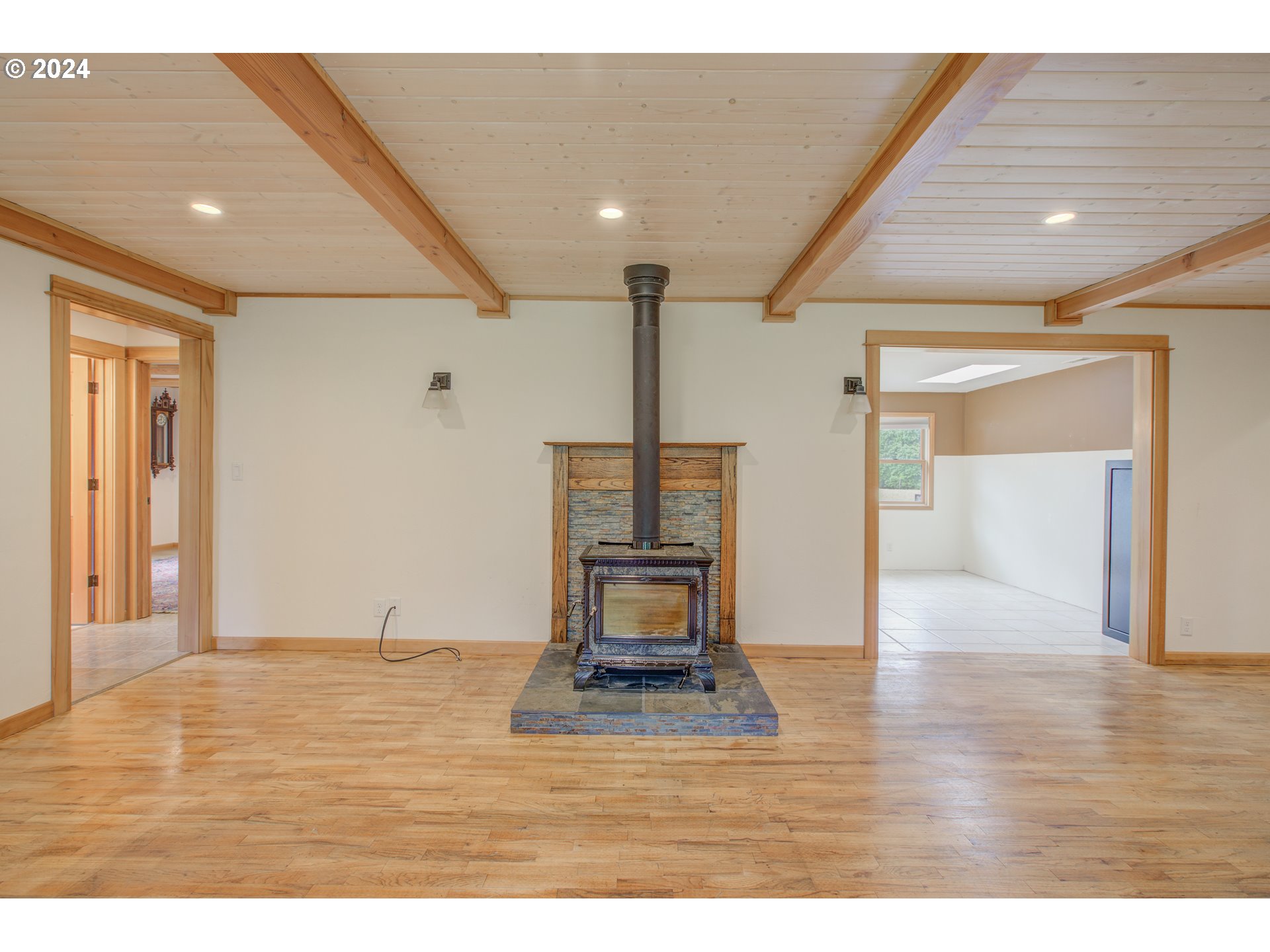 7283 South Myrtle Road Myrtle Creek, OR 97457 - Photo 9 of 48 Gallery Image 9