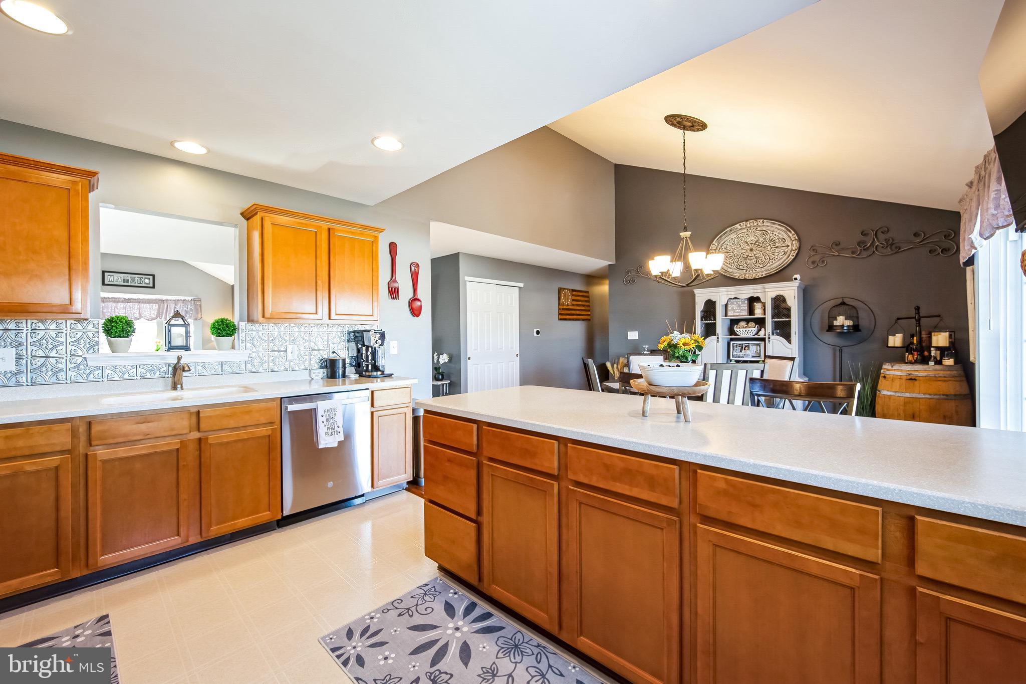 425 Georgetown Road Carneys Point, NJ 08069 - Photo 12 of 32 Gallery Image 12