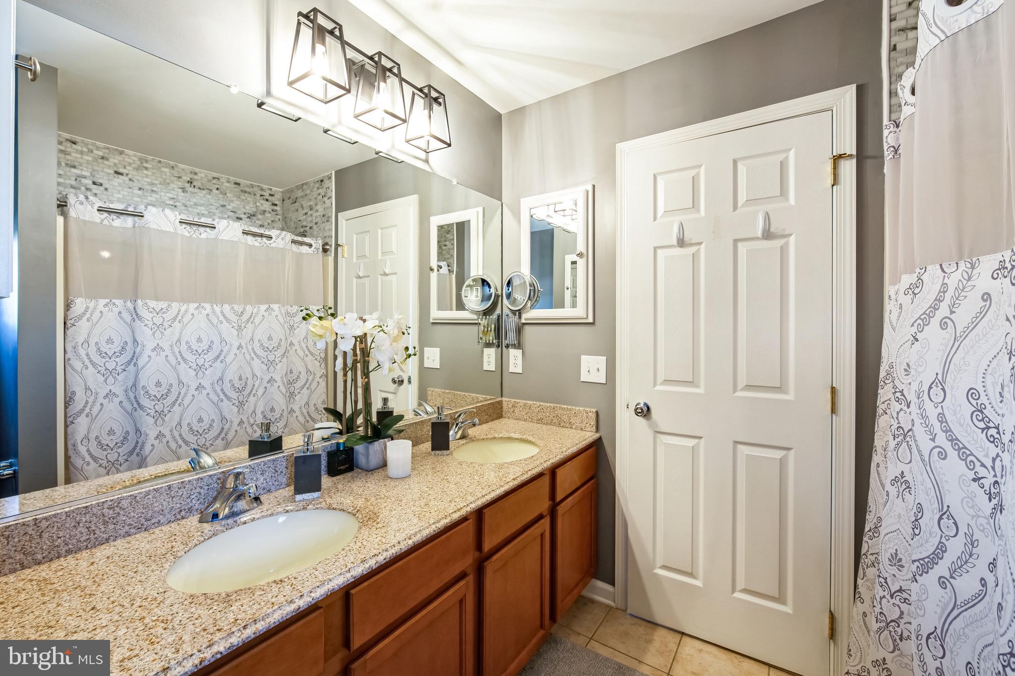425 Georgetown Road Carneys Point, NJ 08069 - Photo 17 of 32 Gallery Image 17