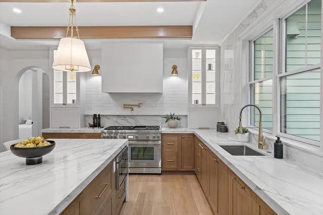 $3,898,000 | 15 Peachtree Road, Lexington, MA 02420