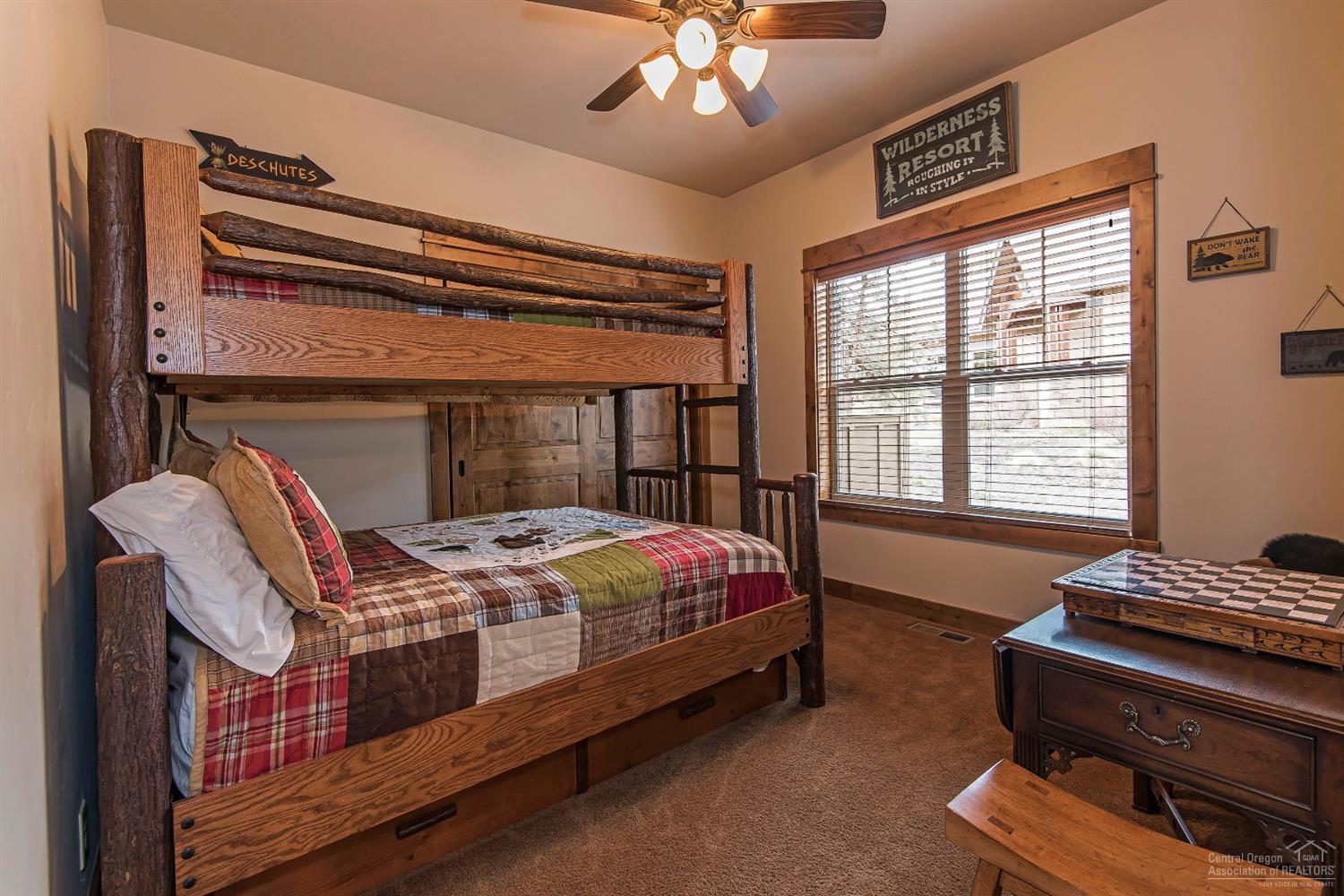 240 Vista Rim Drive Redmond, OR 97756 - Photo 3 of 24 Additional Photo