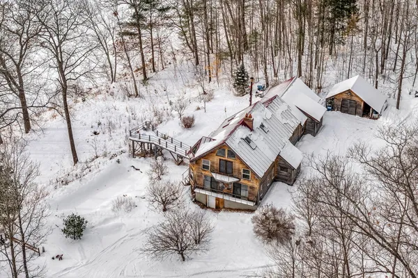 $674,900 | 110 Middle Road, New Portland, ME 04961