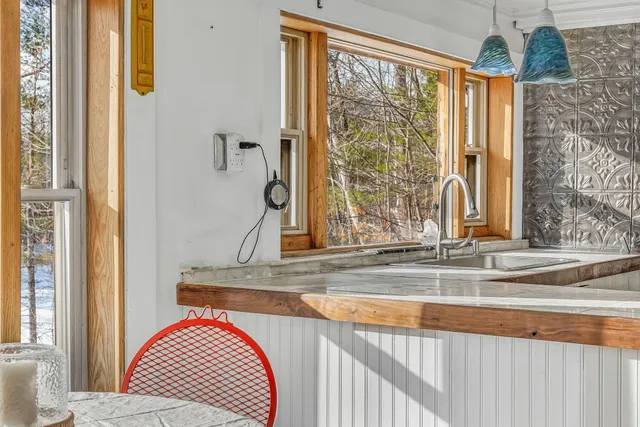 $749,000 | 110 Middle Road, New Portland, ME 04961