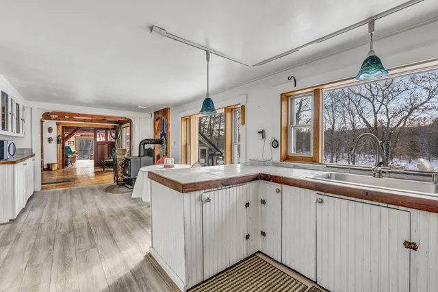 $749,000 | 110 Middle Road, New Portland, ME 04961