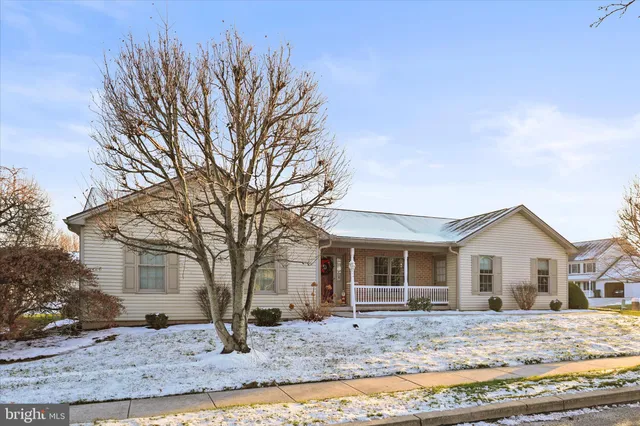 $360,000 | 27 Kower Court, Mechanicsburg, PA 17055