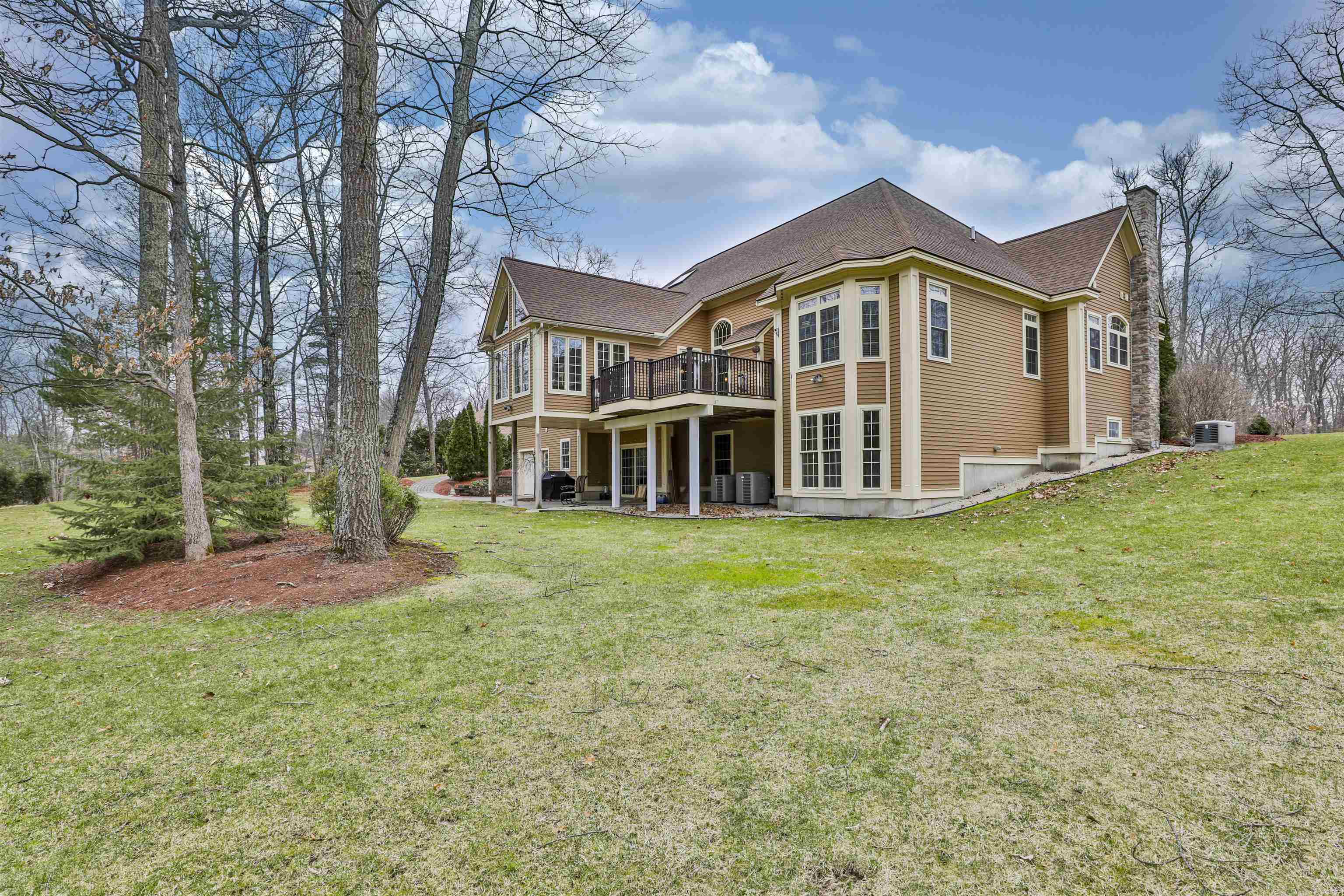 7 Buckhide Road Windham, NH 03087 - Photo 5 of 40