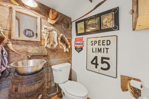 $319,900 | 219 South Portage Road, Jackson, MI 49201