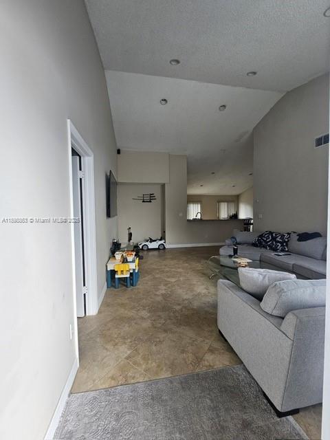 8660 Southwest 14th Street Pembroke Pines, FL 33025 - Photo 18 of 26