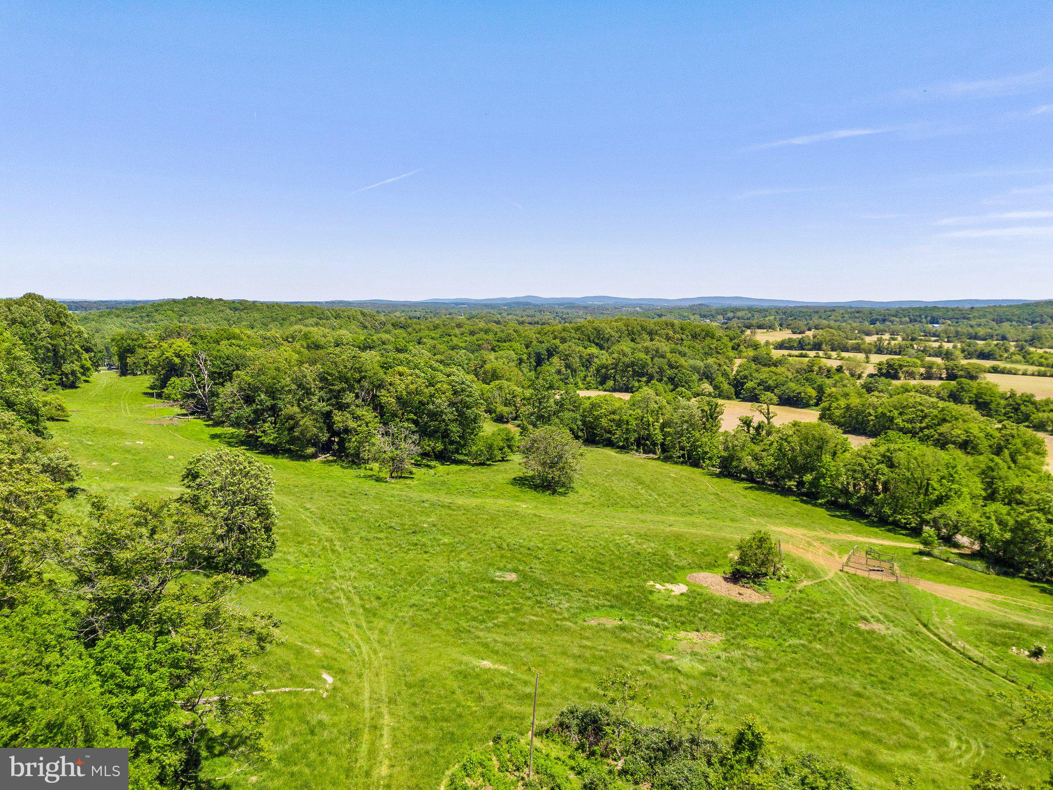 86-acres - Ramey Road Delaplane, VA 20144 - Photo 13 of 21 a view of a field with an ocean