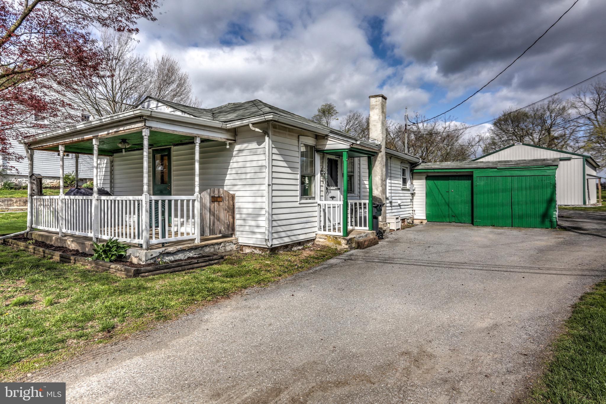 693 Marticville Road Pequea, PA 17565 - Photo 2 of 27 Gallery Image 2