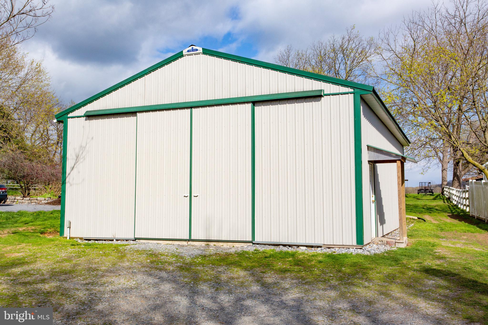 693 Marticville Road Pequea, PA 17565 - Photo 7 of 27 Gallery Image 7
