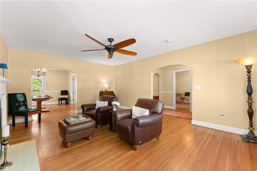 601 Ridgewood Avenue Gainesville, GA 30501 - Photo 8 of 53