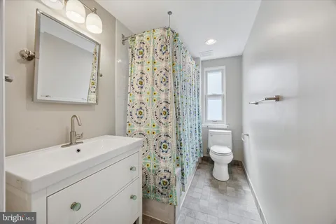 $1,100,000 | 1206 Panama Street, Unit A, Philadelphia, PA 19107