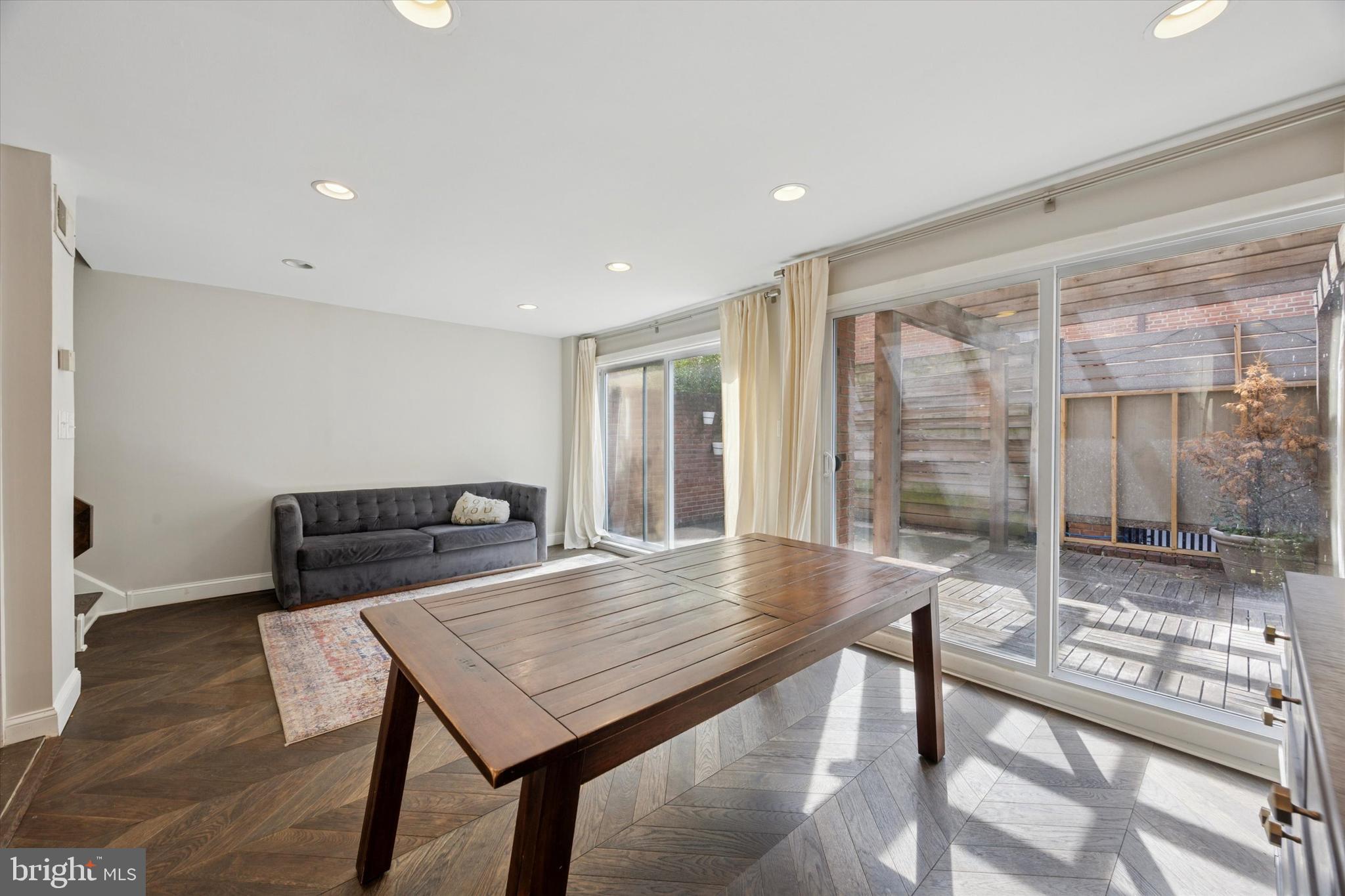 1206 Panama Street, Unit A Philadelphia, PA 19107 - Photo 6 of 21