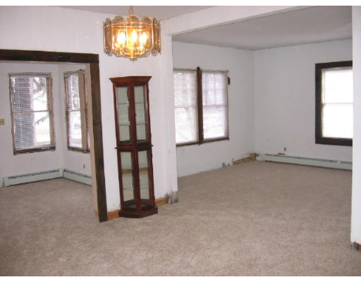 10 Spofford Road Worcester, MA 01607 - Photo 3 of 6 Gallery Image 3