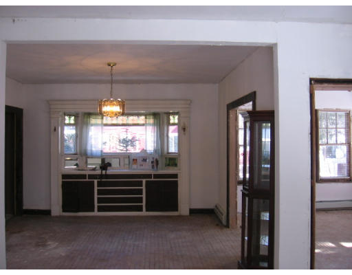 10 Spofford Road Worcester, MA 01607 - Photo 4 of 6 Gallery Image 4
