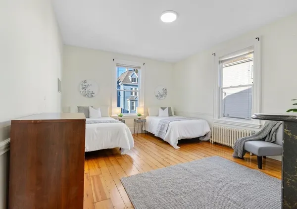 $3,400 | 3 Draper Street, Unit 1, Boston, MA 02122