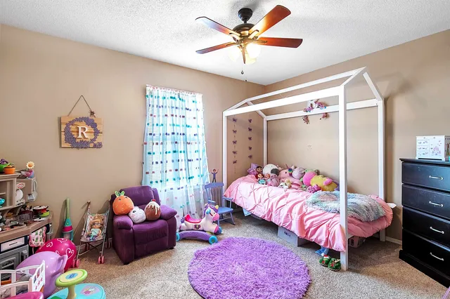 $269,500 | 1600 East Winterset Circle, Goddard, KS 67052