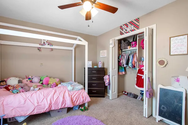 $269,500 | 1600 East Winterset Circle, Goddard, KS 67052