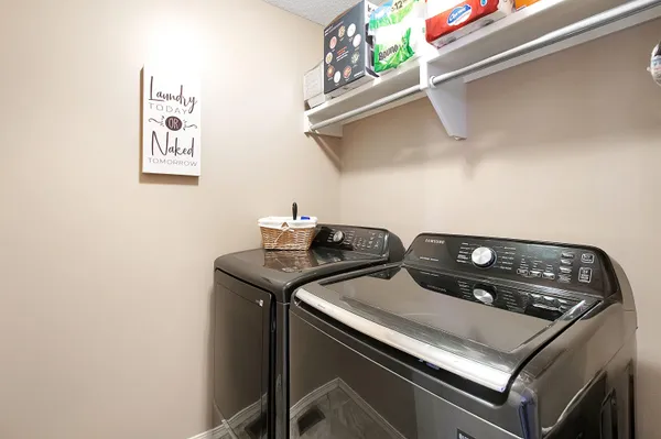 $269,500 | 1600 East Winterset Circle, Goddard, KS 67052